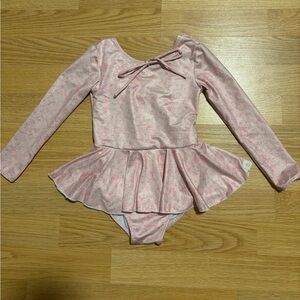 “Sweet Honey” leotard size 3T in great condition